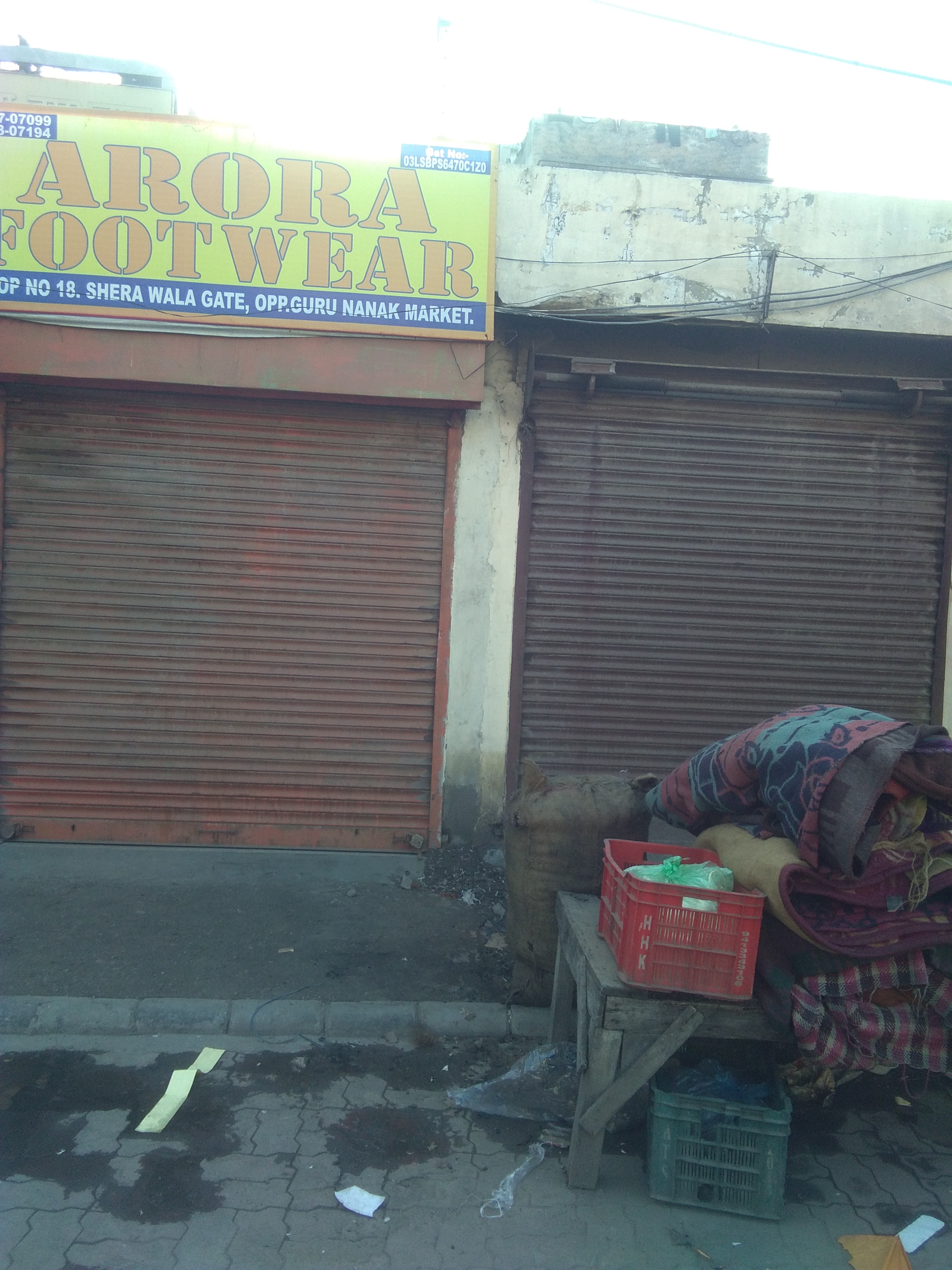Commercial Shops is avalible for Sale at Amritsar